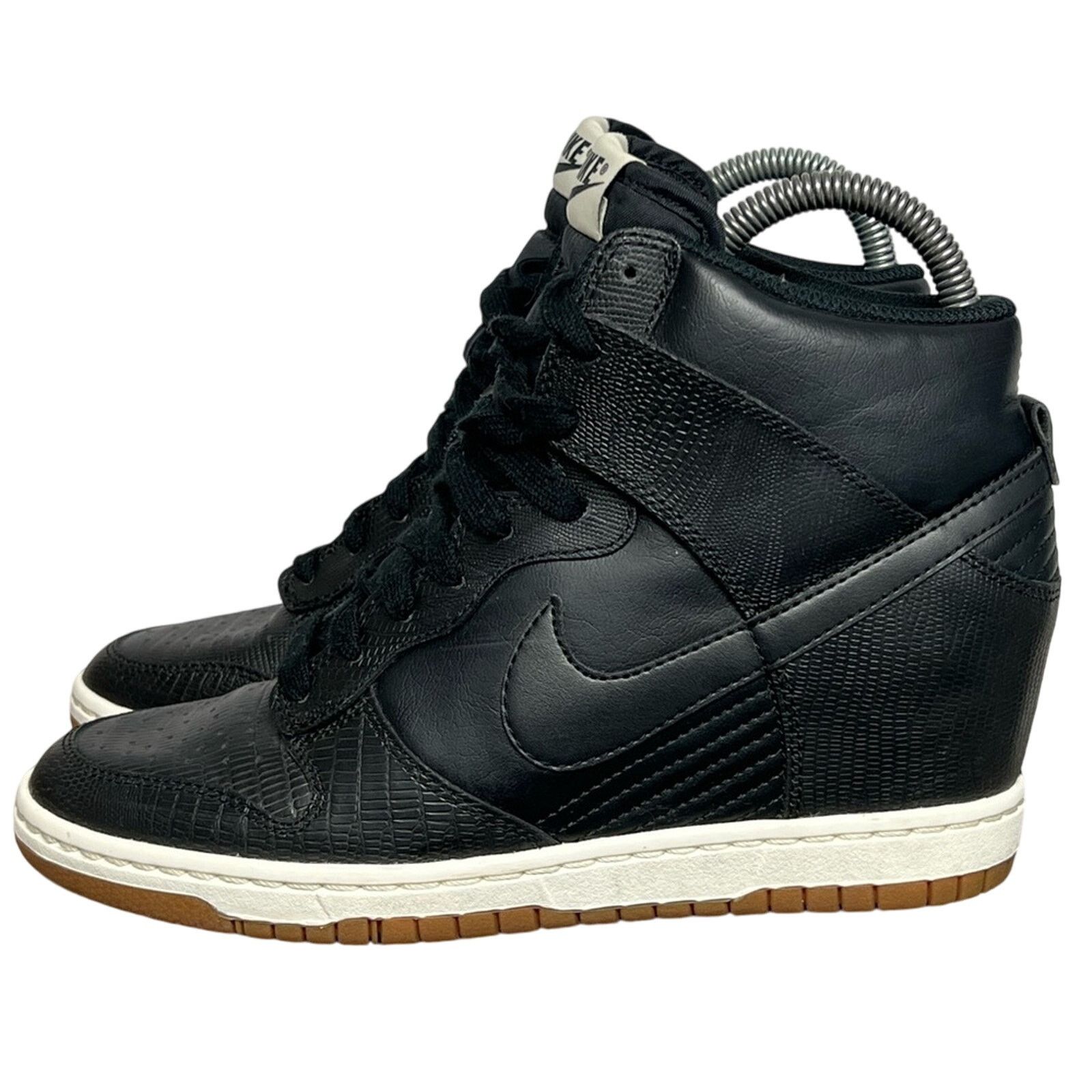 Nike dunk sky hi black leather deals