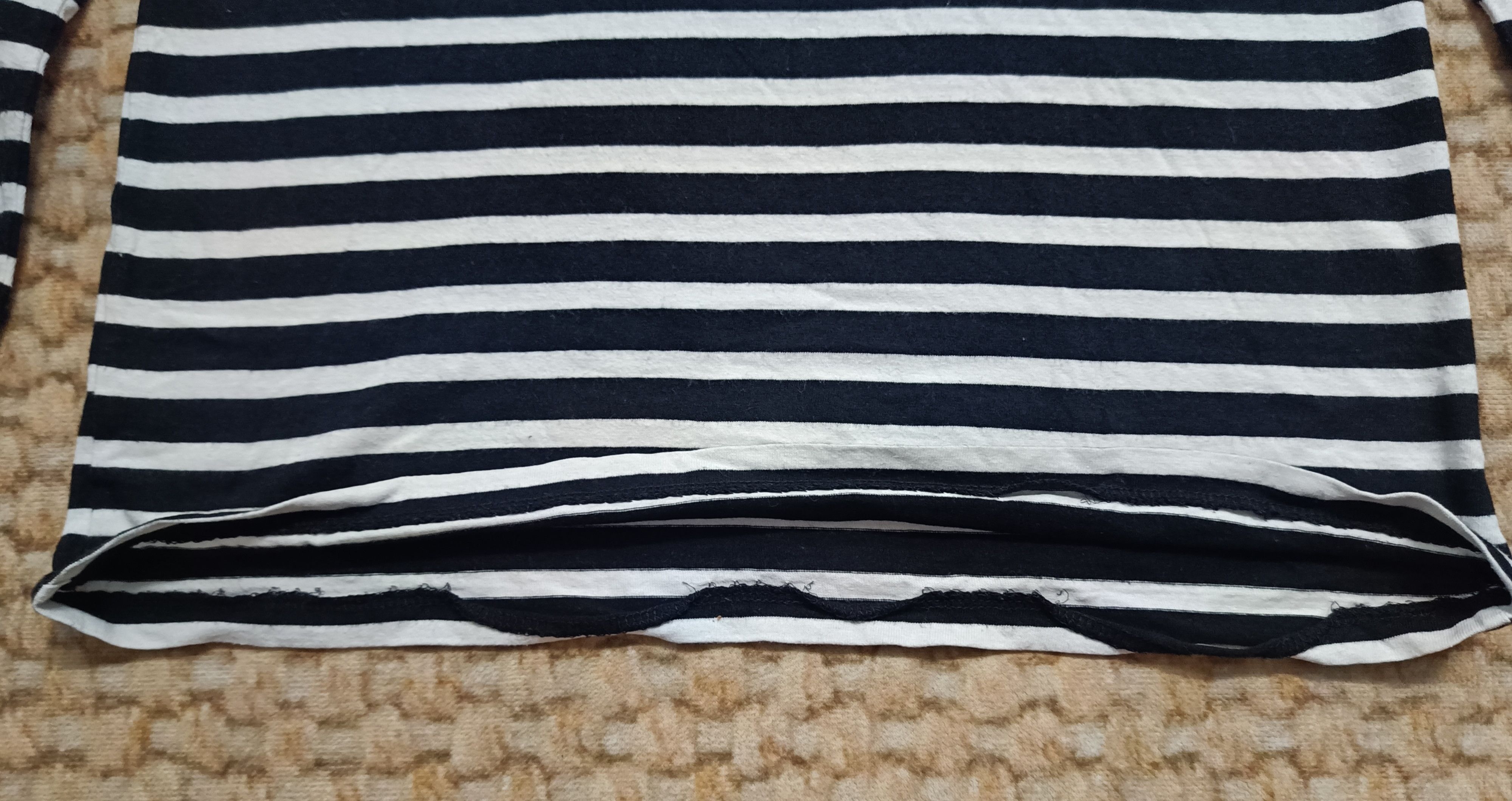 Maison Kitsune 🔥🔥Rare Distressed Maison Kitsune Stripe Long Tee Size US M / EU 48-50 / 2 - 5 Thumbnail