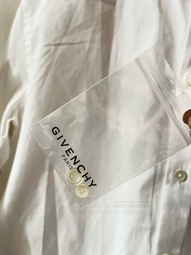 Givenchy Givenchy Classic White Shirt Size US S / EU 44-46 / 1 - 2 Thumbnail
