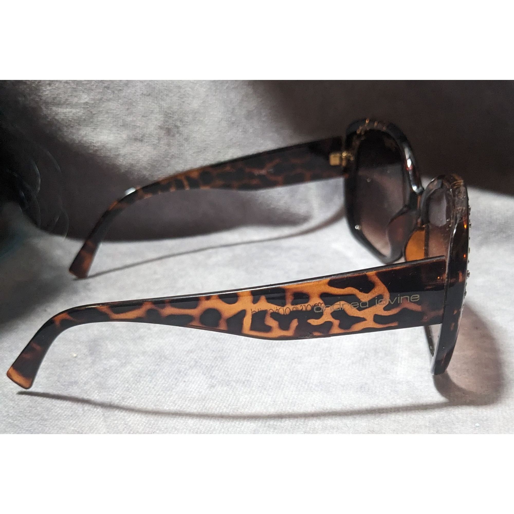 Other Andrea Jovine Rhinestone Tortoise Sunglasses Size ONE SIZE - 4 Thumbnail