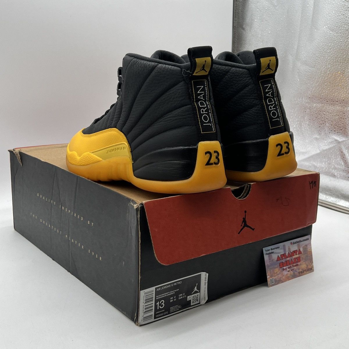 Jordan Brand Air Jordan 12 university gold Size US 13 / EU 46 - 4 Thumbnail