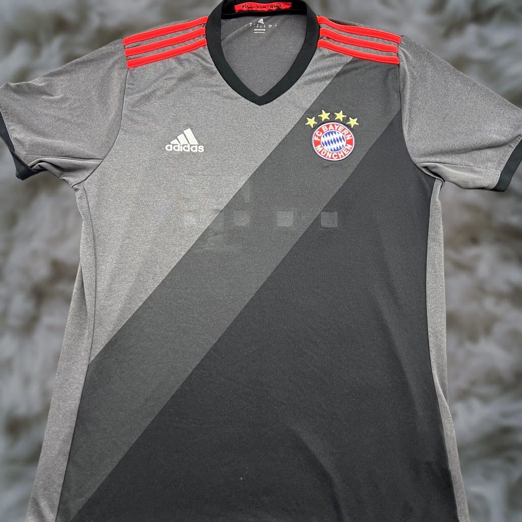 Adidas Bayern Munich 2016 2017 Away Mens Football Jersey Shirt Adidas Camiseta Medium Gray Size US M / EU 48-50 / 2 - 1 Thumbnail