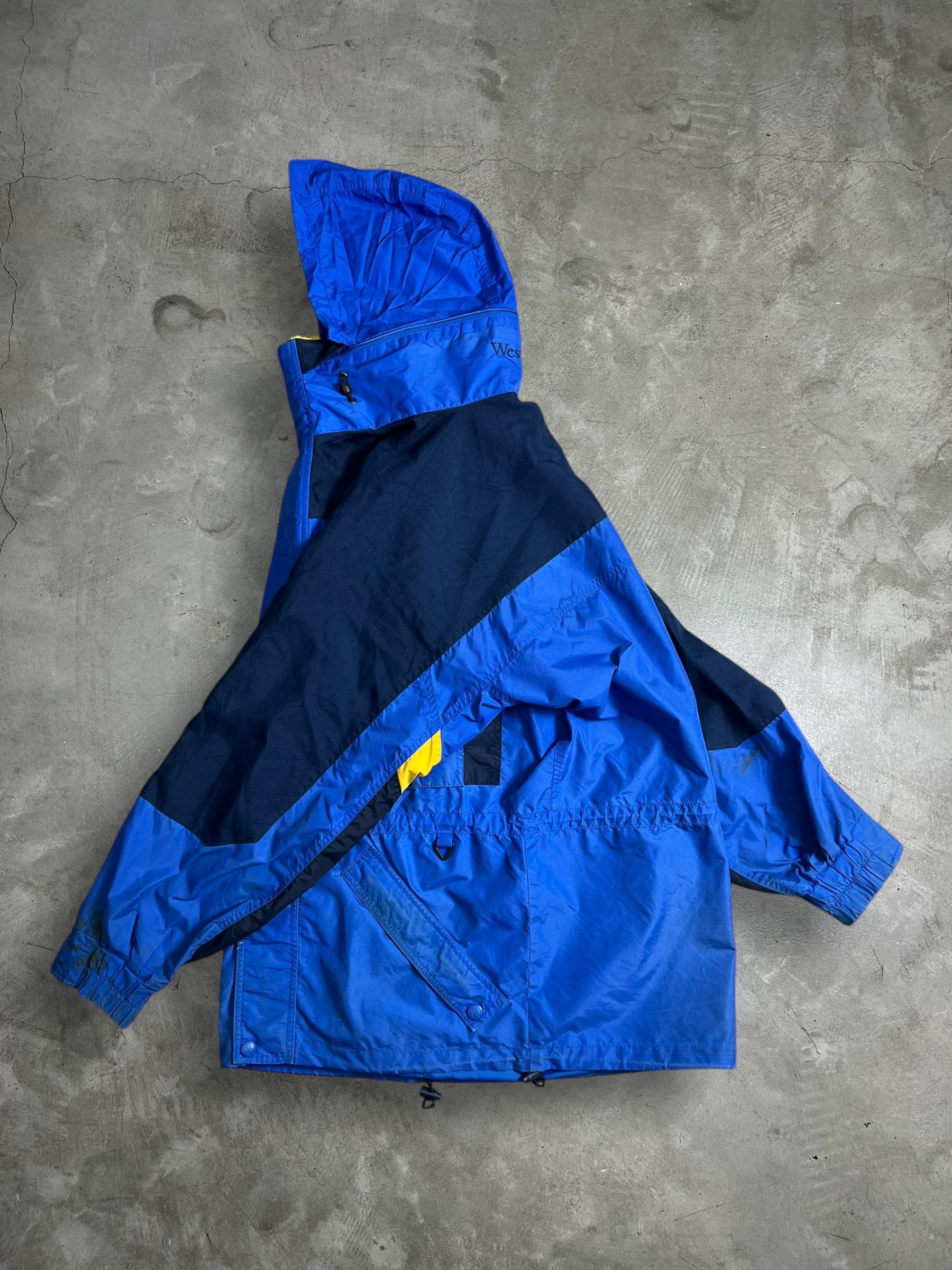 Columbia × Vintage Vintage Columbia Polyester Jacket (S) JK686 Size US S / EU 44-46 / 1 - 2 Thumbnail