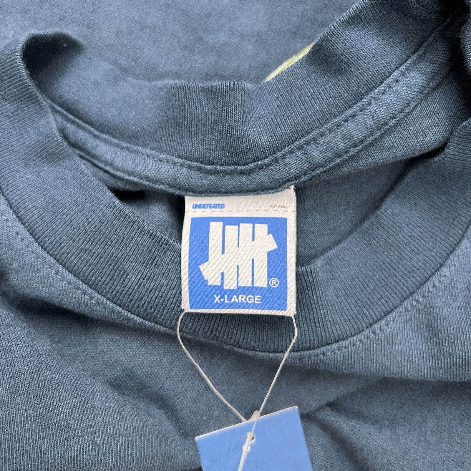 Undefeated Undefeated Long Sleeve Shirt Size XL Mens Blue Size US XL / EU 56 / 4 - 10 Thumbnail