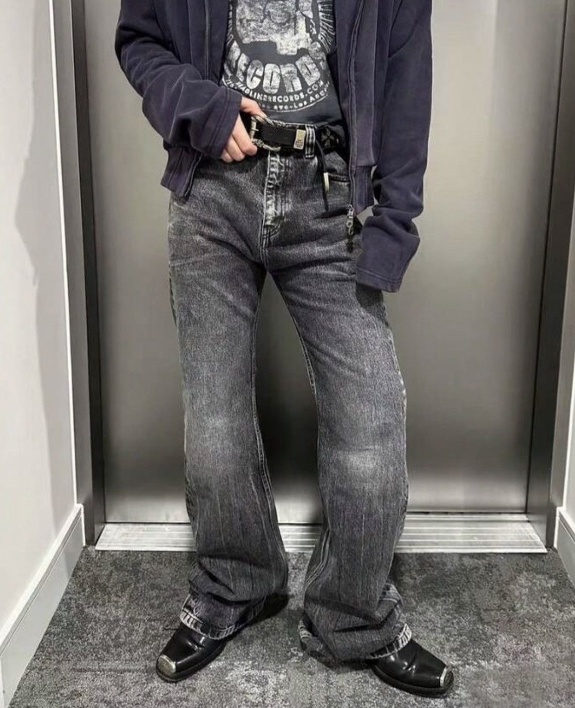 Other Acid Wash Flare Denim – Vintage Style Washed-Out Wide Leg Size US 36 / EU 52 - 3 Thumbnail