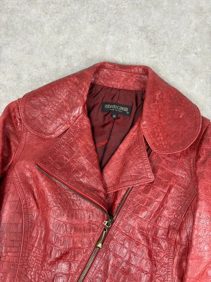 Roberto Cavalli AW2000 Roberto Cavalli Bordeaux Leather Crocodile Embossed Leather Jacket Size S / US 4 / IT 40 - 4 Thumbnail
