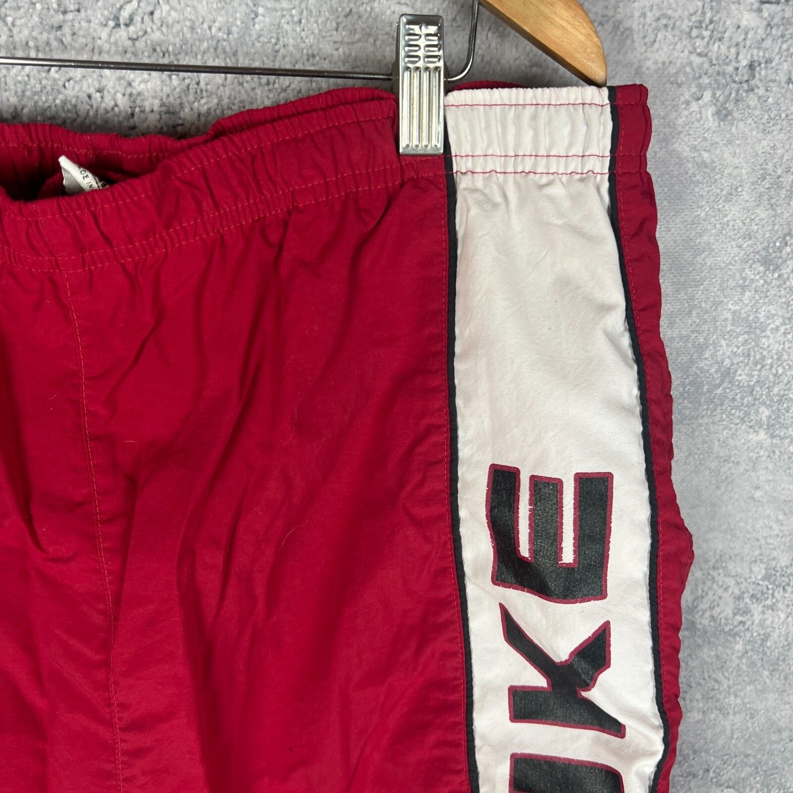 Nike Nike Vintage Shorts Men's Size L Red ` Size US 34 / EU 50 - 4 Thumbnail