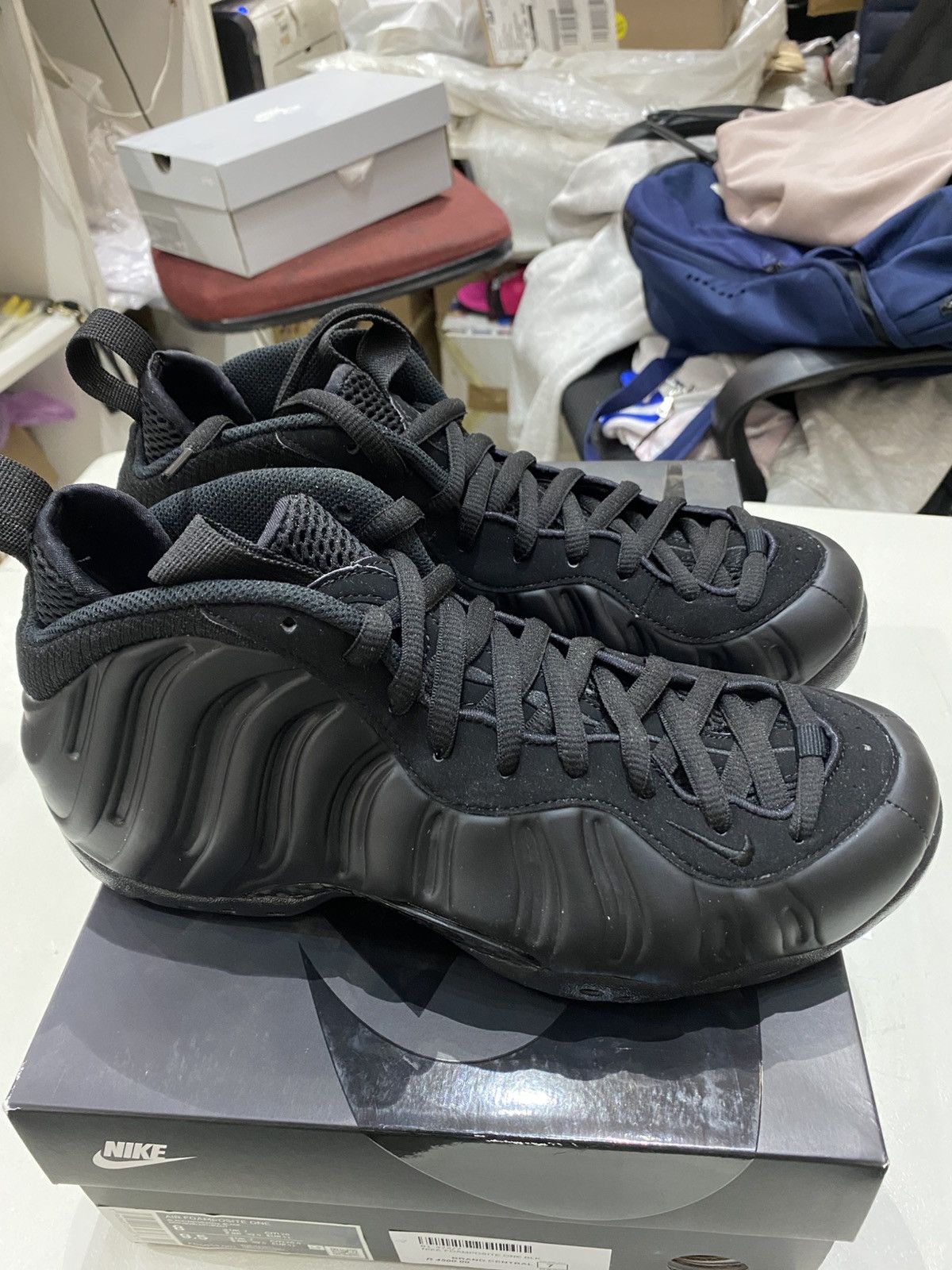 Nike Air Foamposite One Size US 8 / EU 41 - 3 Thumbnail