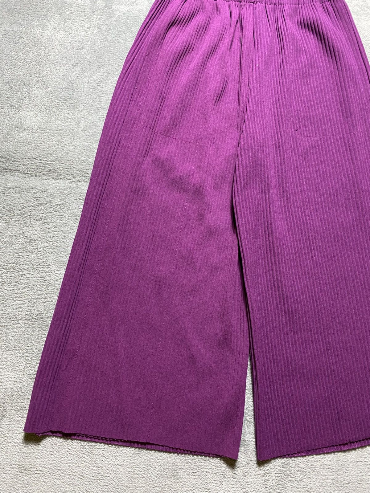 Pleats Please Issey Miyake ISSEY MIYAKE ME PLEATED WIDE PANTS Size 32" / US 10 / IT 46 - 2 Thumbnail