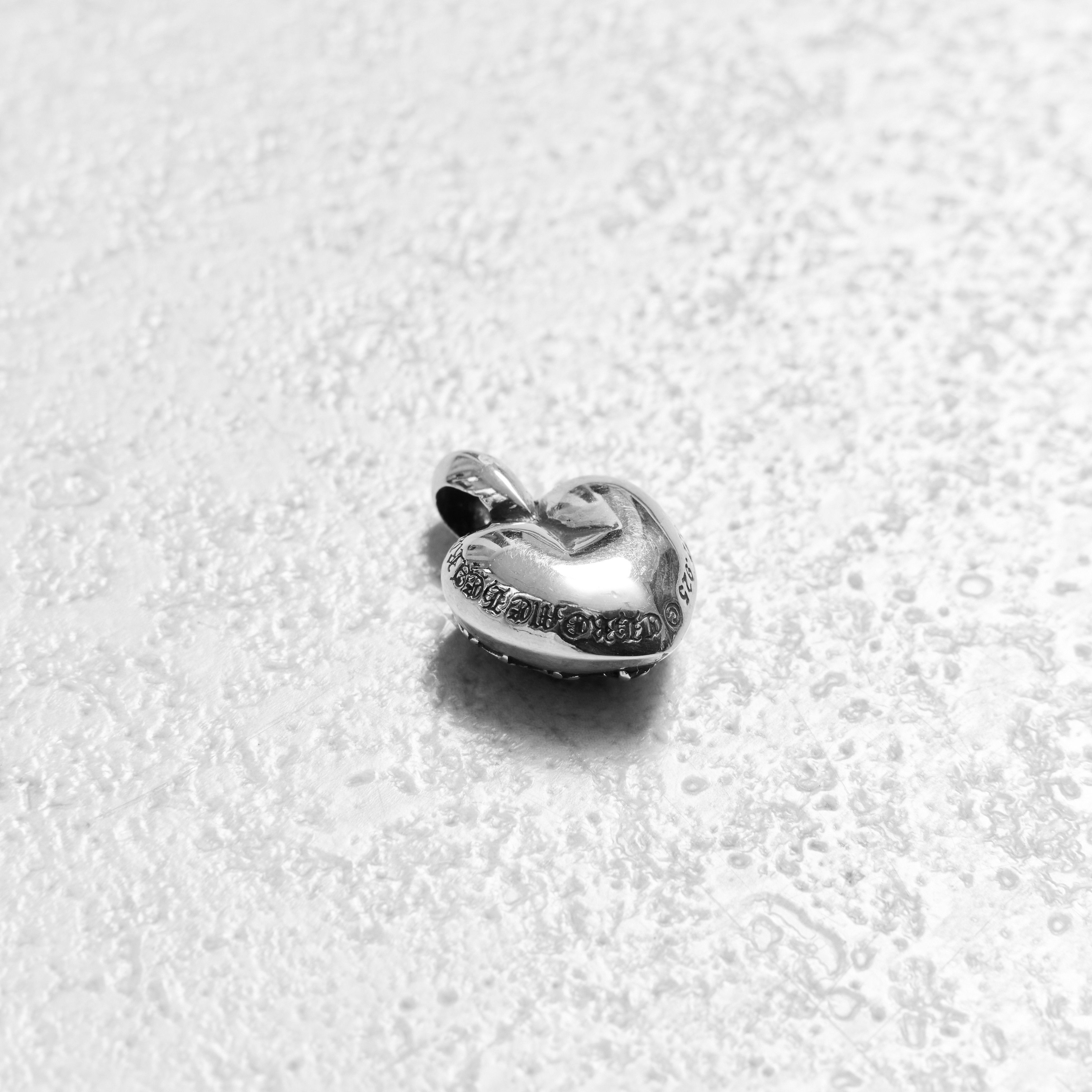 Chrome Hearts CHROME HEARTS R.I.P Heart Charm Size ONE SIZE - 4 Thumbnail