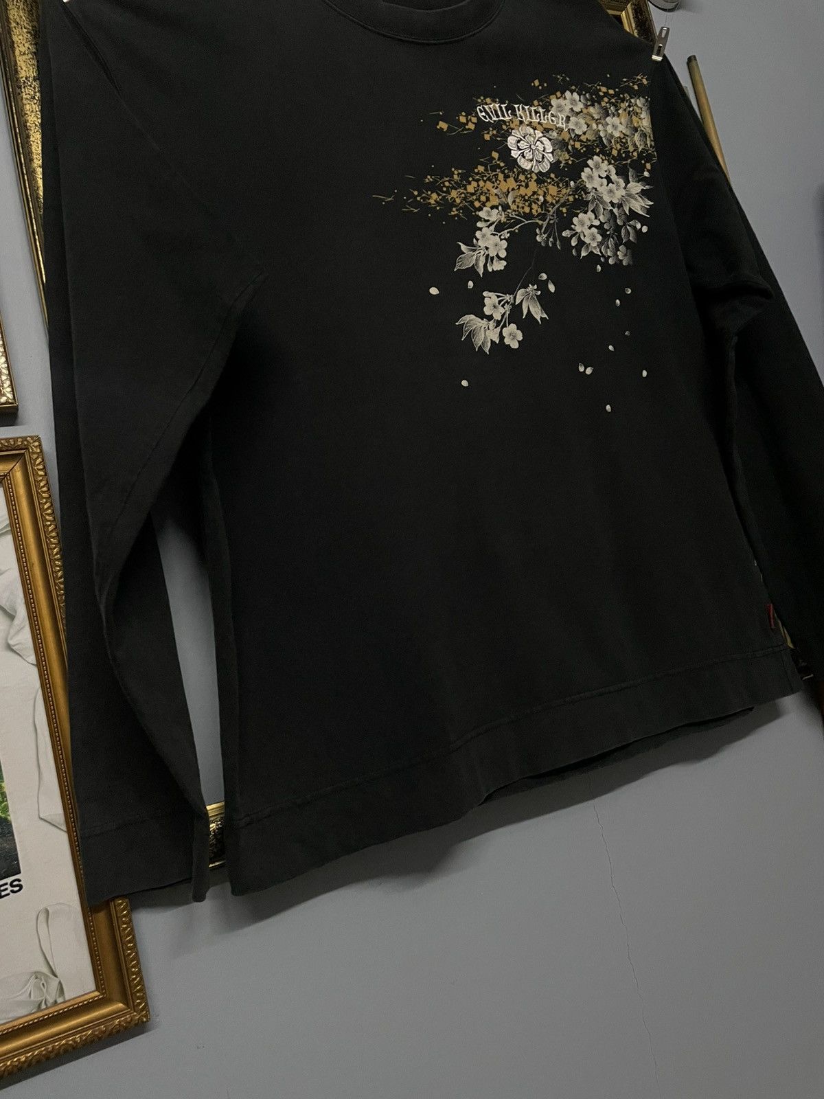 Designer × Japanese Brand × Vintage Vintage 1990s Japan Designer Karakuri Sukajan Embroidery Tee Size US L / EU 52-54 / 3 - 9 Thumbnail