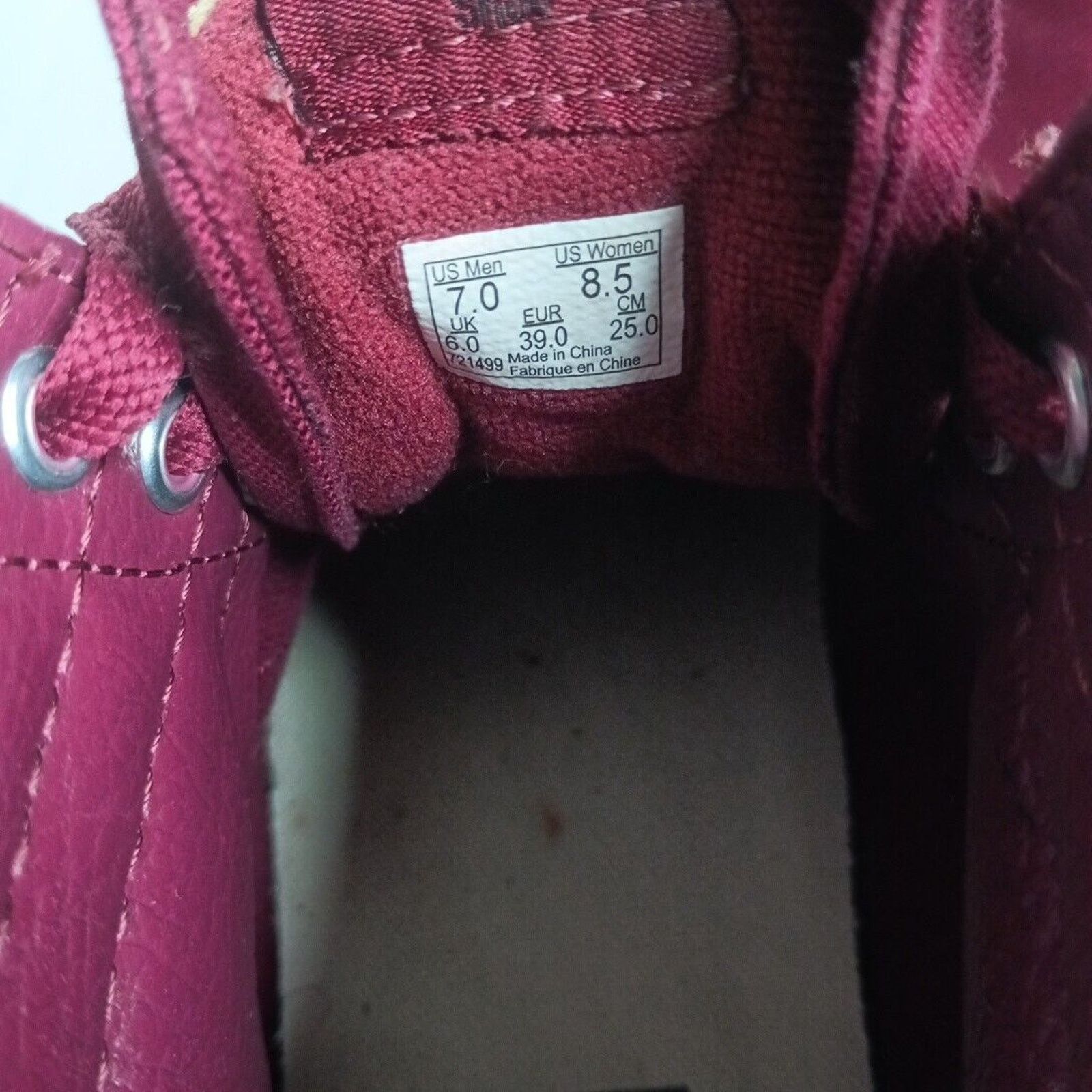 Vans Vans Maroon High Top Shoes Men’s Size 7 Women’s 8.5 Size US 7 / EU 40 - 7 Thumbnail