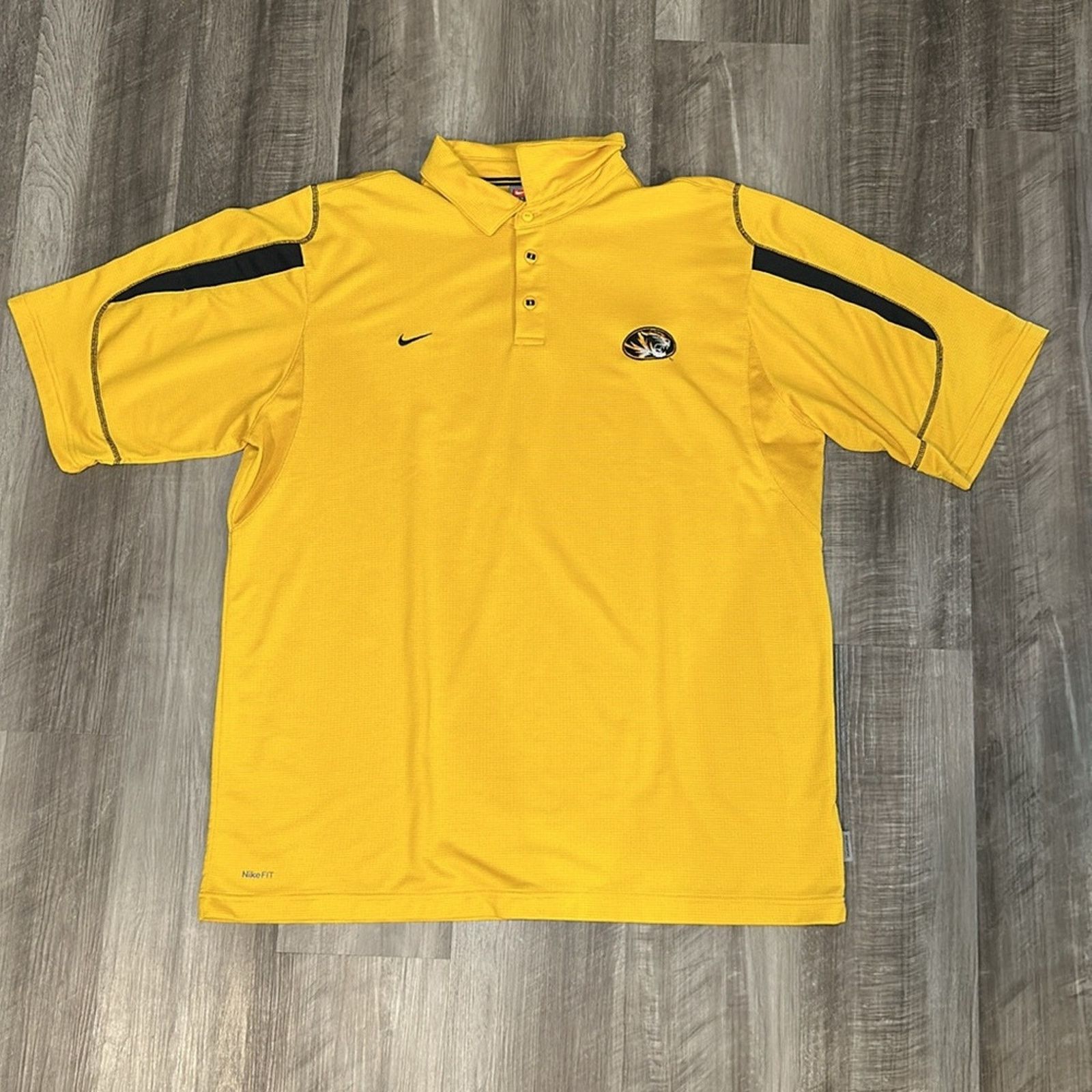 Nike Missouri Tigers Nike Team FitDry Mesh Polo - 2XL Size US XXL / EU 58 / 5 - 2 Thumbnail