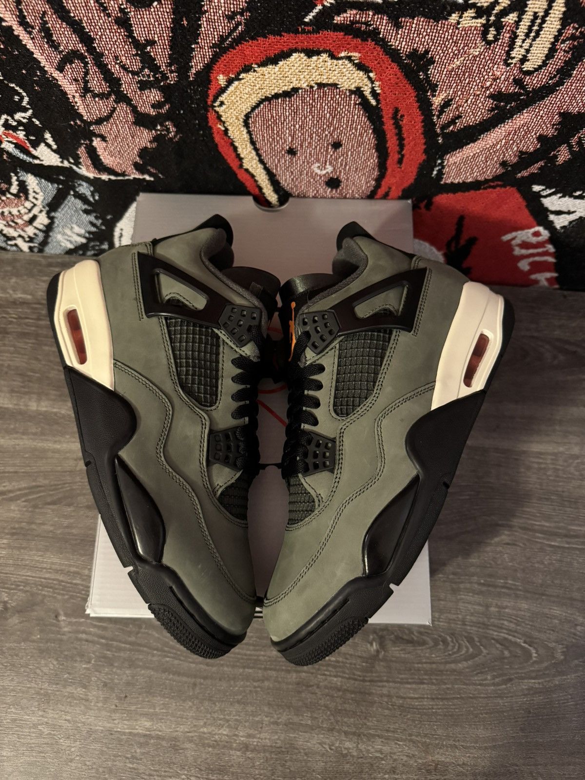 Jordan Brand × Undefeated UNDEFEATED JORDAN 4 Size US 8.5 / EU 41-42 - 3 Thumbnail