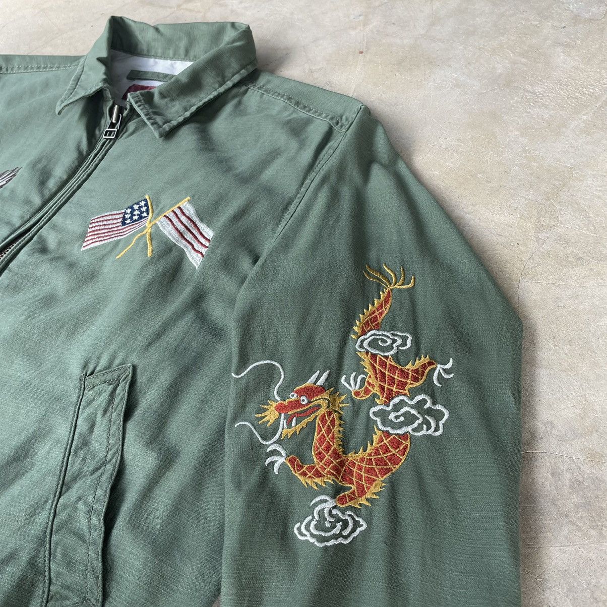 Avirex VINTAGE AVIREX MILITARY SUKAJAN EMBROIDERY COLLAR ZIP JACKET Size US S / EU 44-46 / 1 - 10 Thumbnail