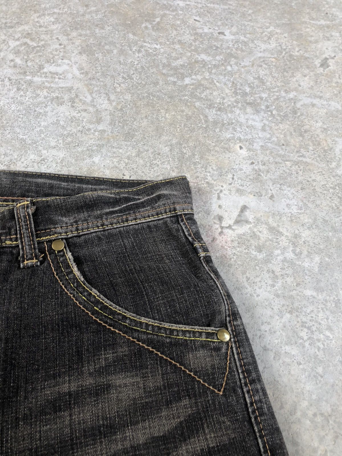 If Six Was Nine Y2k Wrangler Flared Jeans Distressed Jeans Size US 32 / EU 48 - 15 Thumbnail