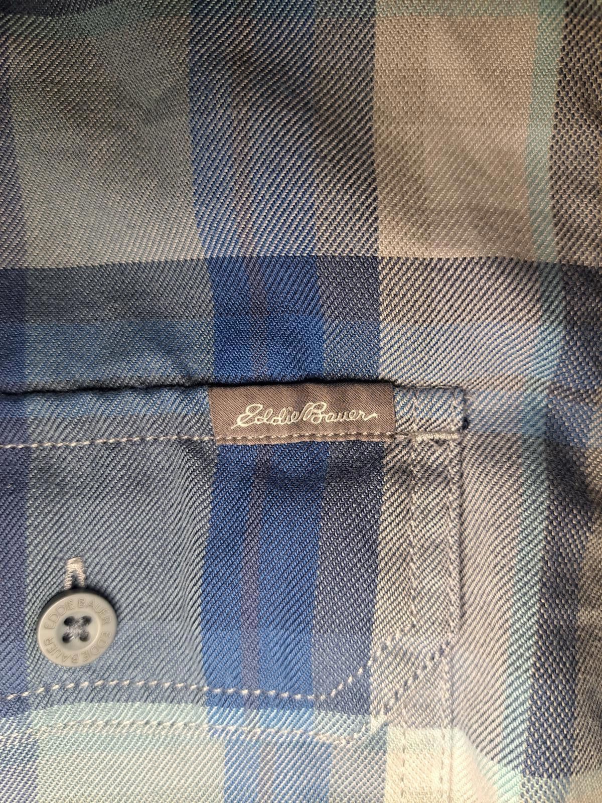 Eddie Bauer Eddie Bauer Flannel Button Up Shirt Mens Small Blue Plaid Size US S / EU 44-46 / 1 - 3 Thumbnail