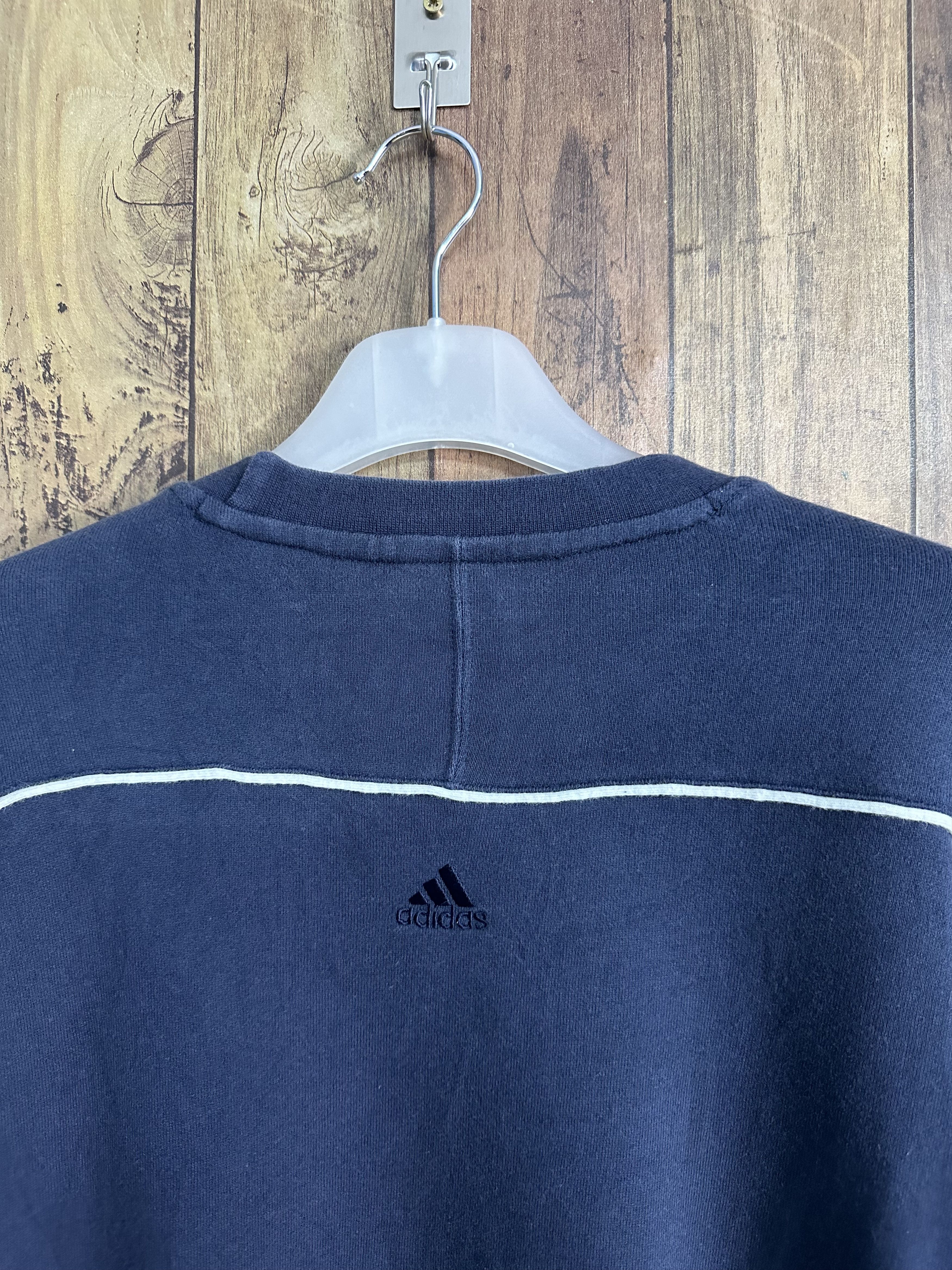 Adidas Adidas Crewneck Vintage Sweatshirt A333 Size US L / EU 52-54 / 3 - 4 Thumbnail