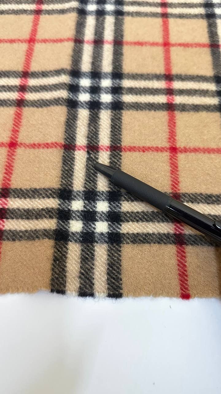 Burberry Burberrys Vintage Novacheck Scarf / Muffler Size ONE SIZE - 12 Thumbnail