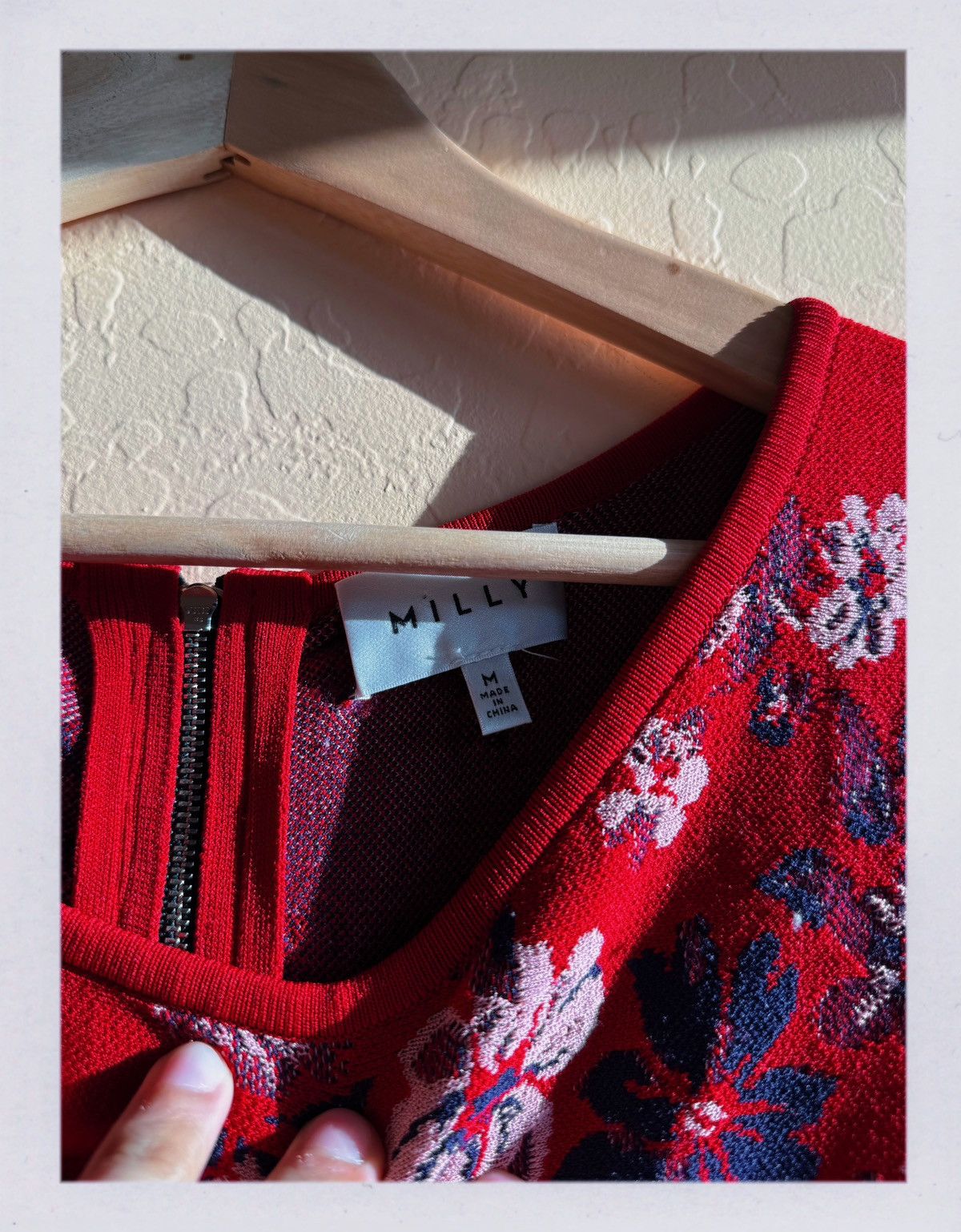 MILLY Milly Red Floral Knit Fit & Flare Dress – Size M Size M / US 6-8 / IT 42-44 - 9 Thumbnail