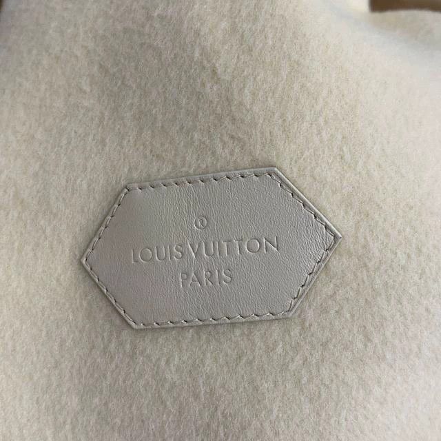 Louis Vuitton Louis Vuitton Old-print bathrobe with goose-yellow cashmer Size M / US 6-8 / IT 42-44 - 4 Thumbnail