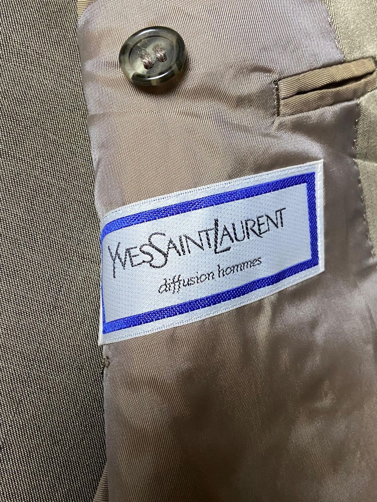 Yves Saint Laurent Yves Saint Laurent Double Breasted Blazer (139) Size US XXS / EU 40 - 7 Thumbnail