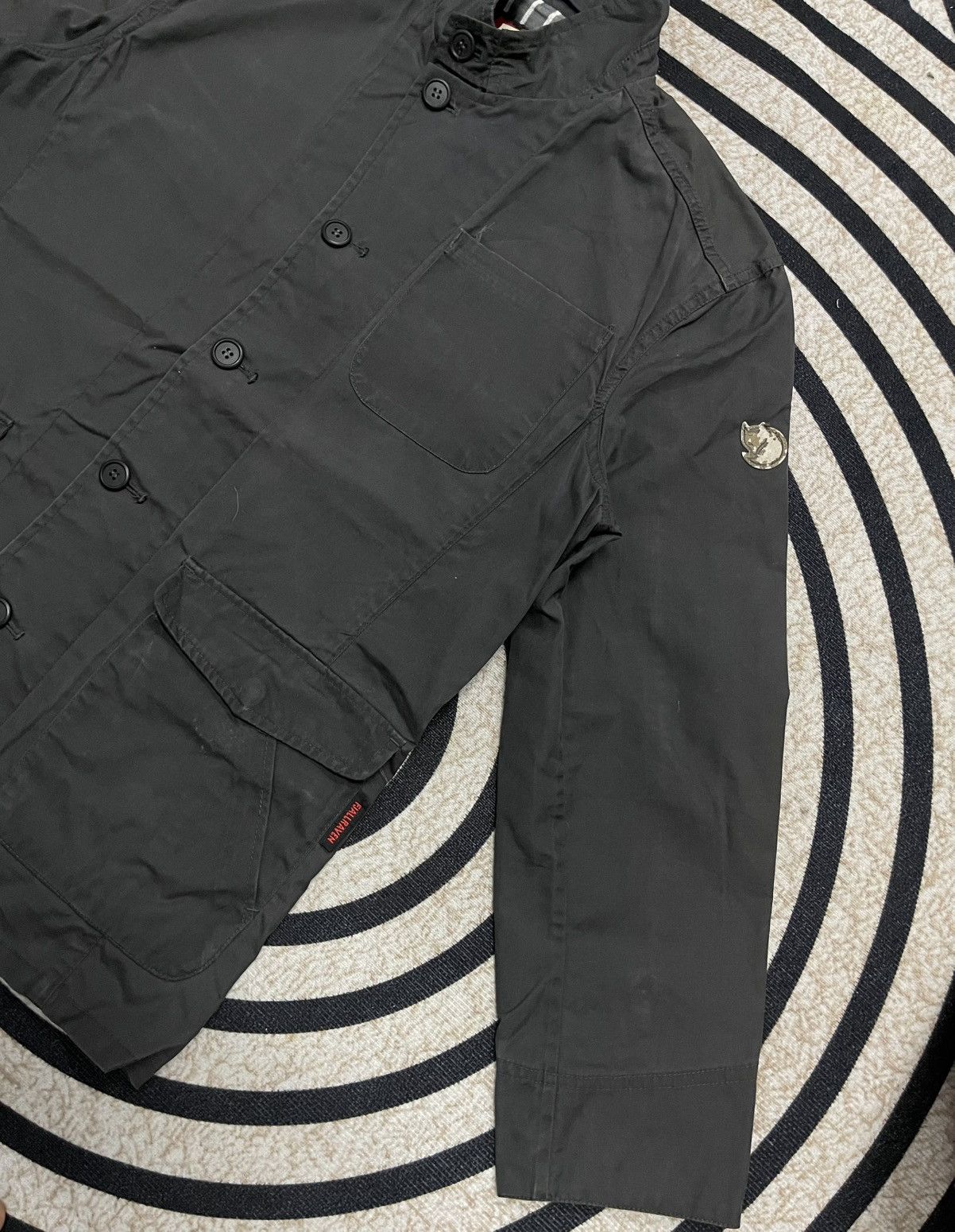 Fjallraven 90s FJALL RAVEN BUTTON UP CHORE JACKET RARE FADED Size US S / EU 44-46 / 1 - 3 Thumbnail