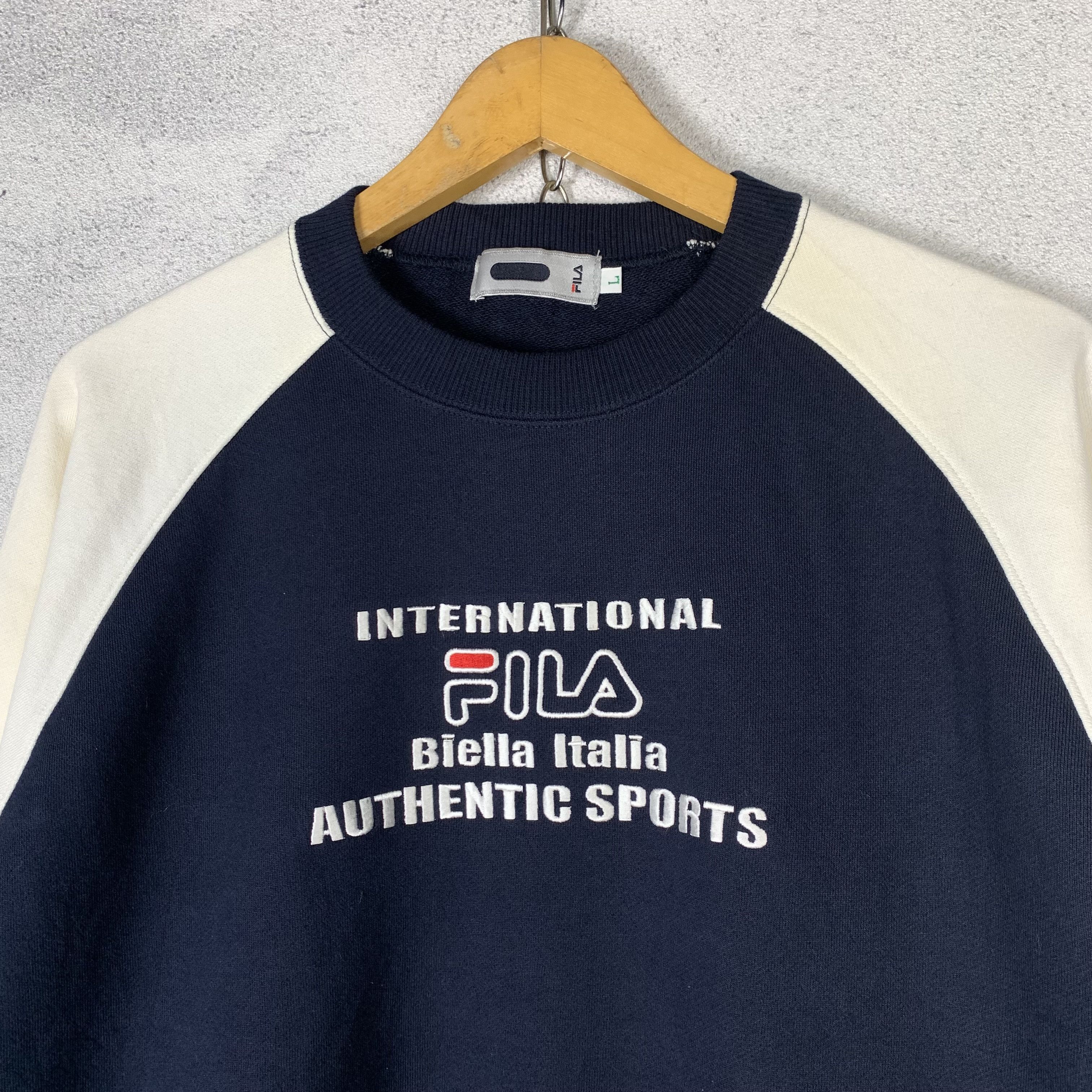 Fila Vintage Fila Raglan Sweatshirt Crewneck Size US L / EU 52-54 / 3 - 2 Thumbnail