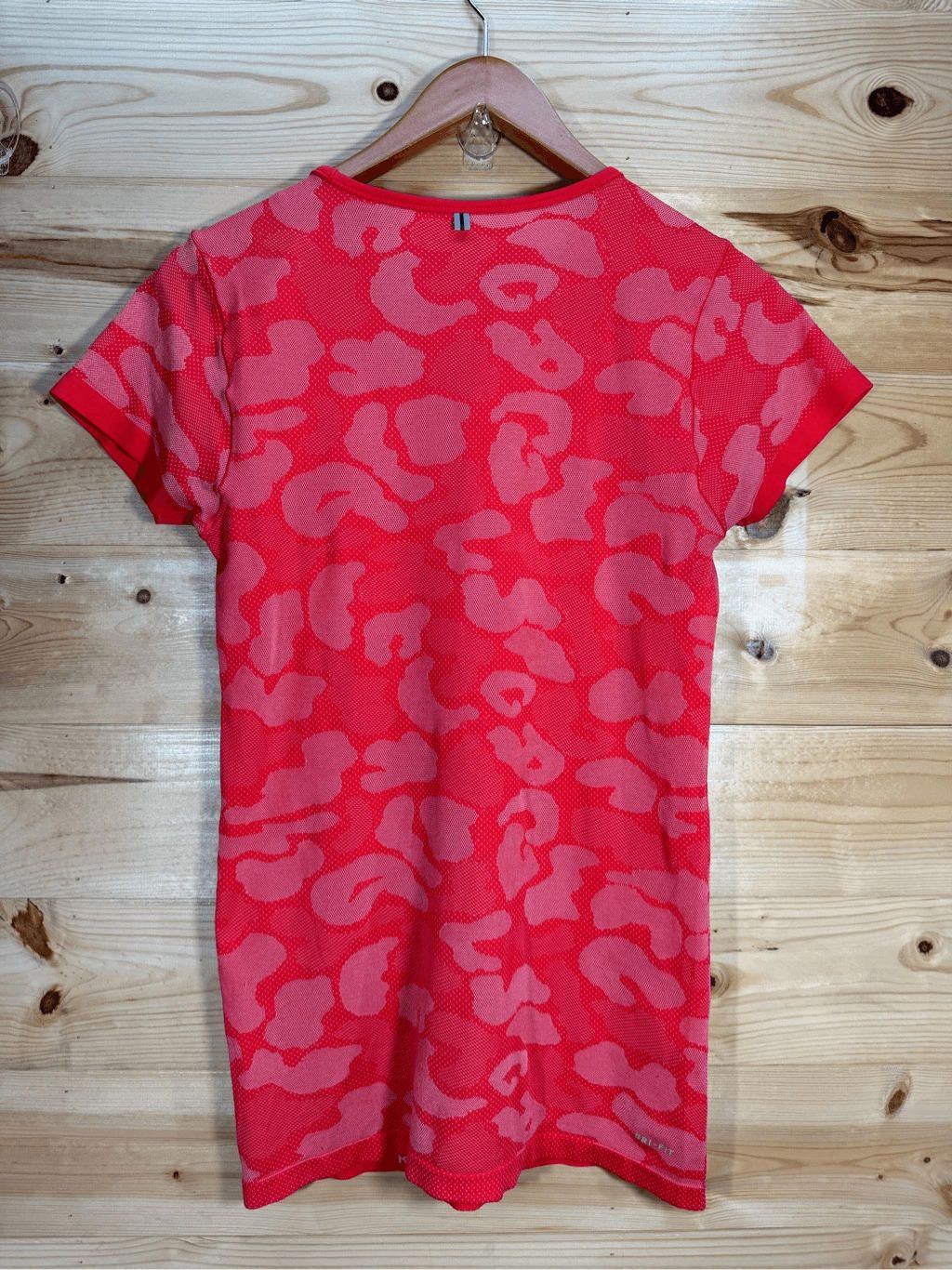 Nike Nike Women's Size Small Dri-FIT Running Top Red Camo Size S / US 4 / IT 40 - 7 Thumbnail
