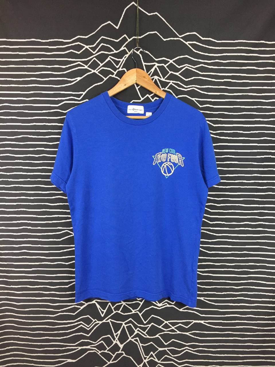 Japanese Brand × Vintage 24 Karats Gold Diggers New Cool Two Four Tee Size US M / EU 48-50 / 2 - 5 Thumbnail