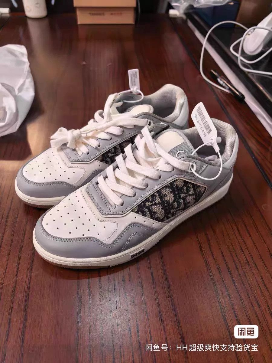 Dior Dior B27 Classic Gray & White Sneaker 42 Size US 9 / EU 42 - 1 Thumbnail
