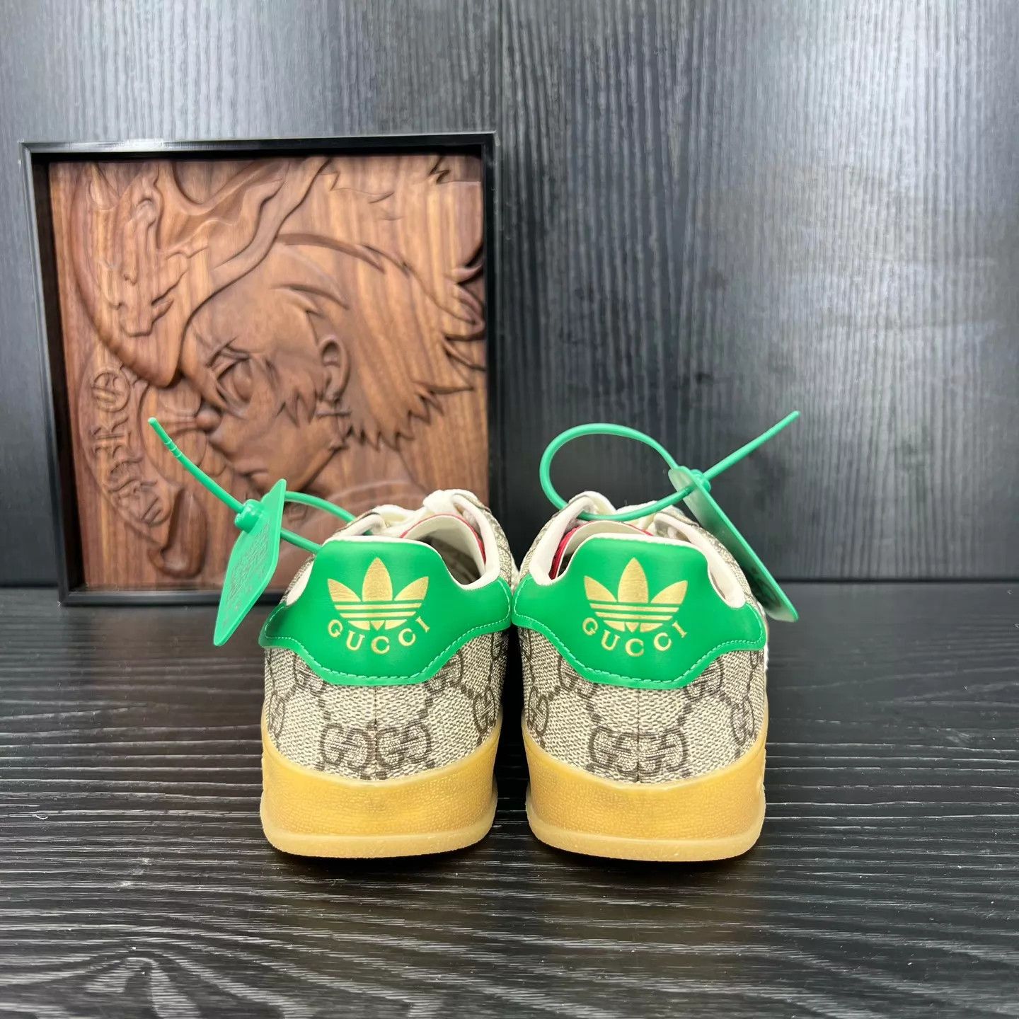 Gucci Gucci x Adidas Ebony Worn Once Women's 36 Sneakers Size US 5.5 / IT 35.5 - 5 Thumbnail