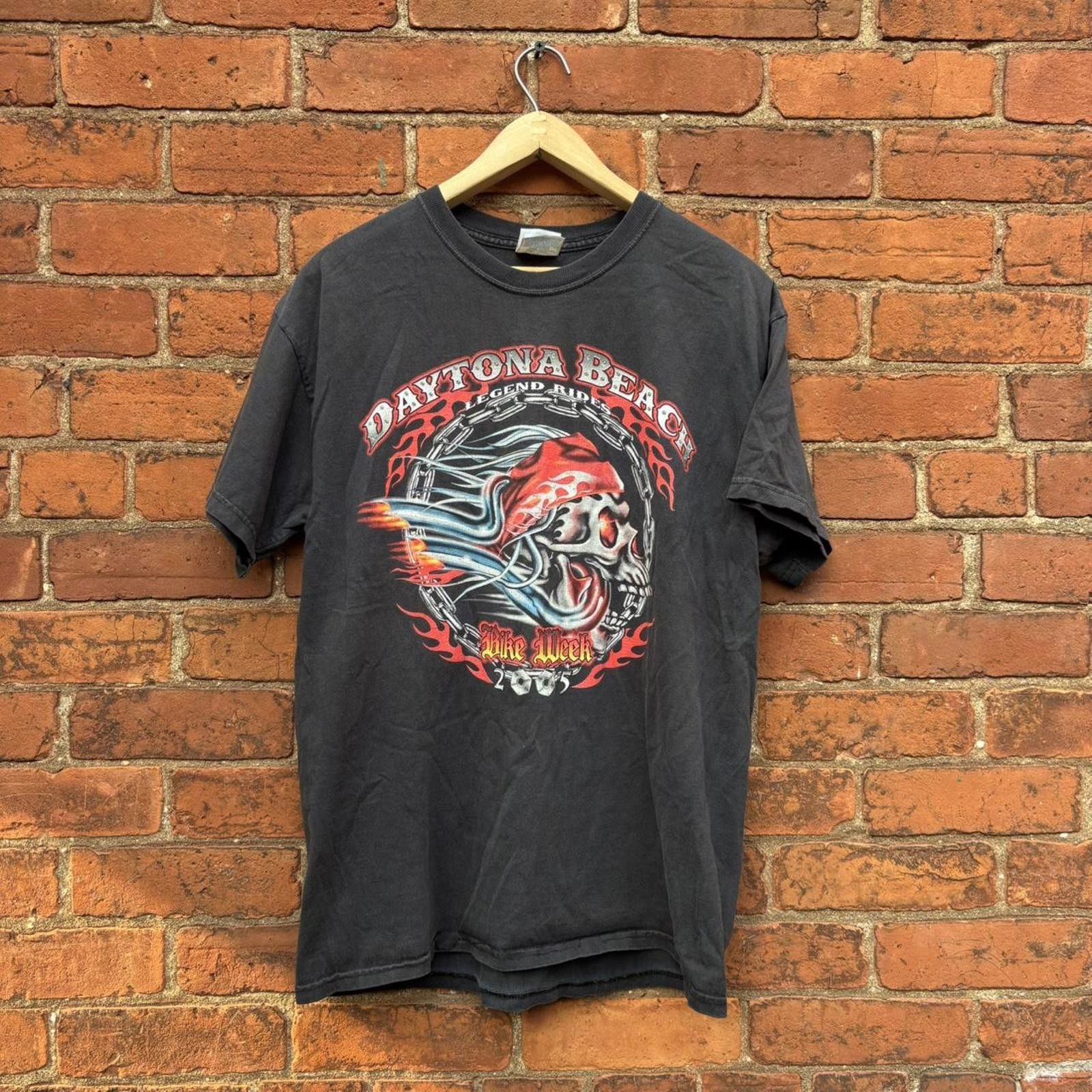 Hanes vintage Daytona beach bike week t shirt 2005 L Size US L / EU 52-54 / 3 - 1 Thumbnail
