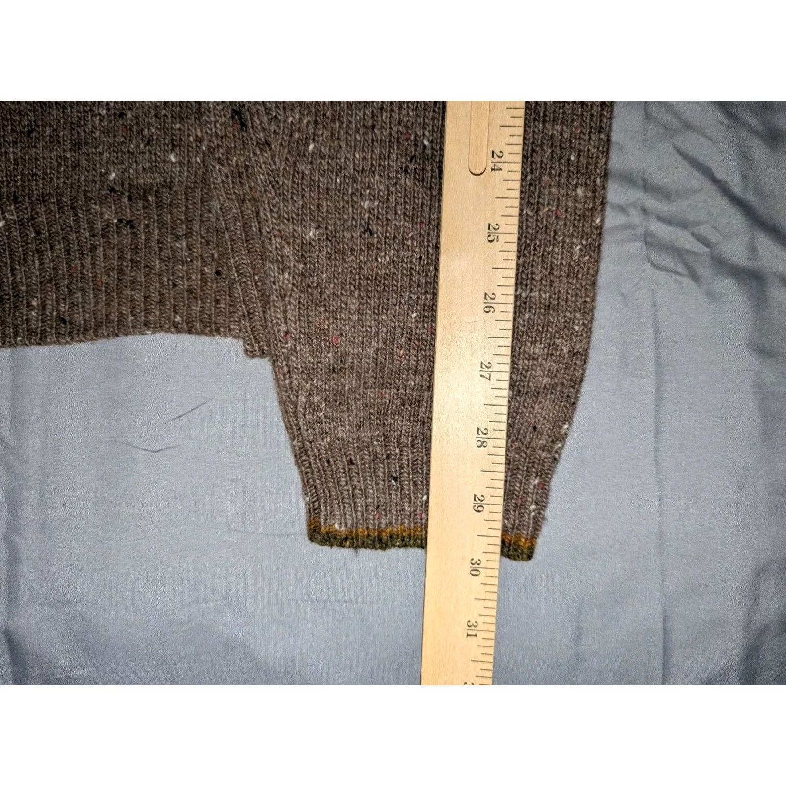 Jos. A. Bank VINTAGE Jos A Bank Argyle Brown Wool Blend V Neck Thick Chunk Knit Sweater Men’s Medium Size US M / EU 48-50 / 2 - 7 Thumbnail