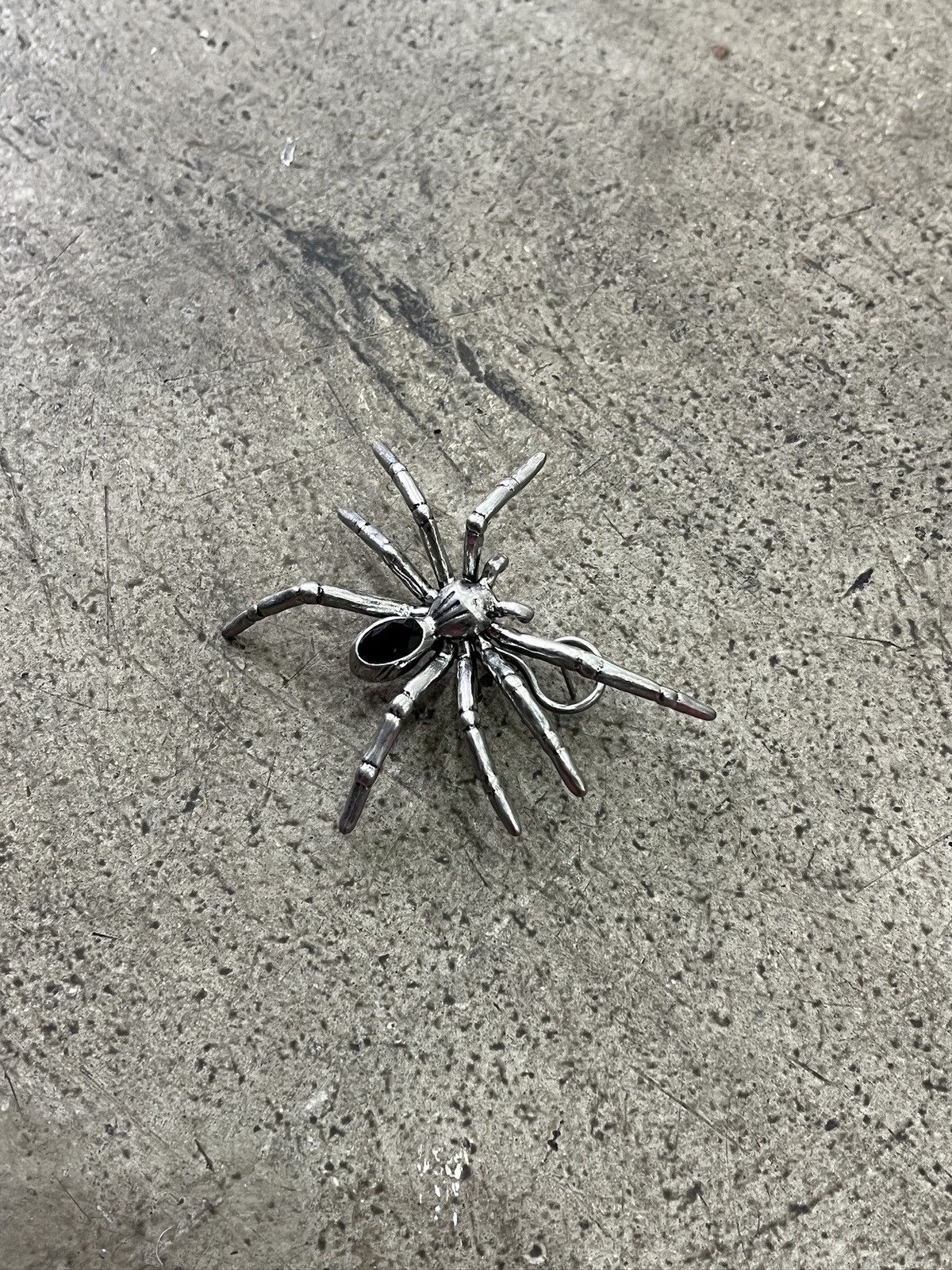 Heaven by Marc Jacobs Heaven by Marc Jacobs Silver Spider Earring (unisex) Size ONE SIZE - 4 Thumbnail