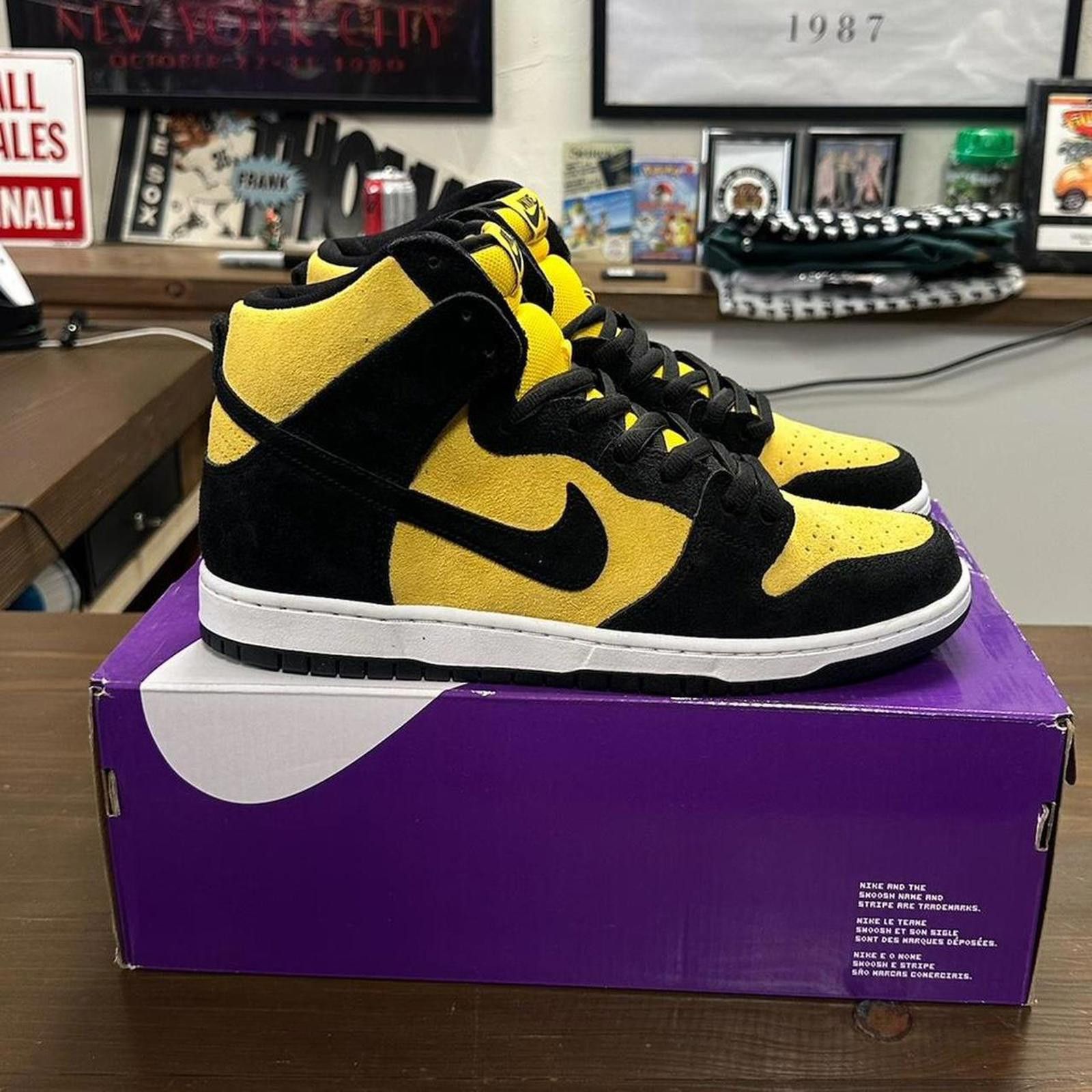 Nike Deadstock Nike SB Dunk High Goldenrod Size US 10.5 / EU 43-44 - 1 Thumbnail