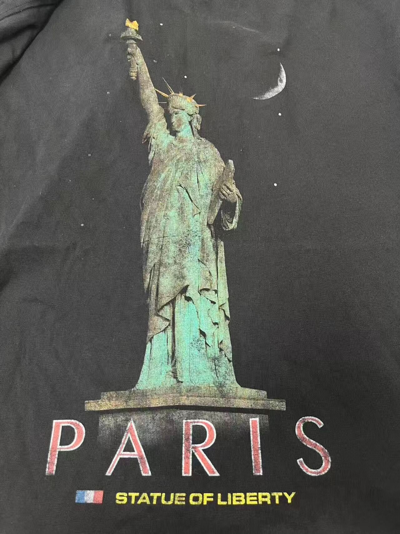 Balenciaga Balenciaga Graphic Print Short Sleeve T-Shirt Size US L / EU 52-54 / 3 - 3 Thumbnail