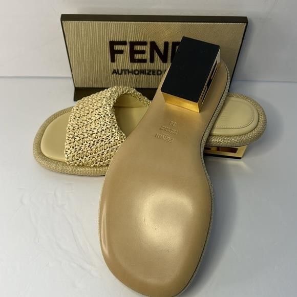 Fendi New Authentic Fendi Baguette Raffia Open-Toe Woven Slip-On S Size US 6 / IT 36 - 11 Thumbnail