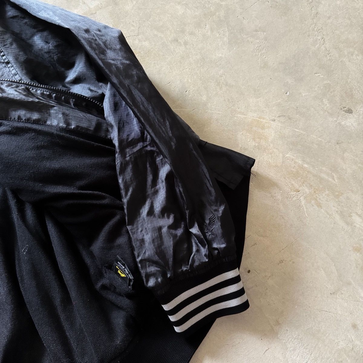 Avirex Vintage Avirex Boxy Bomber Jacket Size US XL / EU 56 / 4 - 7 Thumbnail