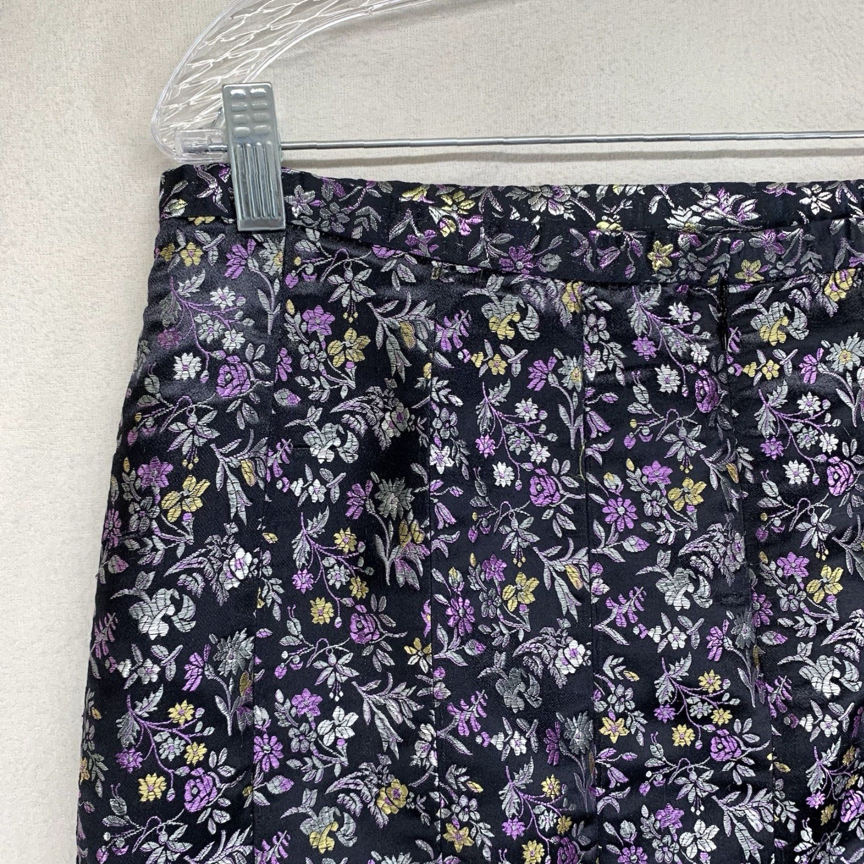 Gloverall ICE Women Skirt 14 Short Mini Purple Black All Over Floral Gothic Maleficent Zip Dry Clean Only Satin Nylon Polyester Vintage No Size 36" / US 14 / IT 50 - 2 Thumbnail