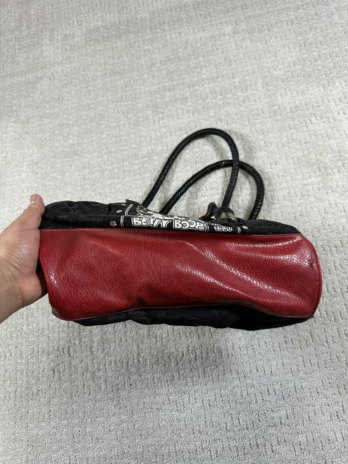 Vintage Y2K Betty Boop Black/Red leather bag Size ONE SIZE - 4 Thumbnail