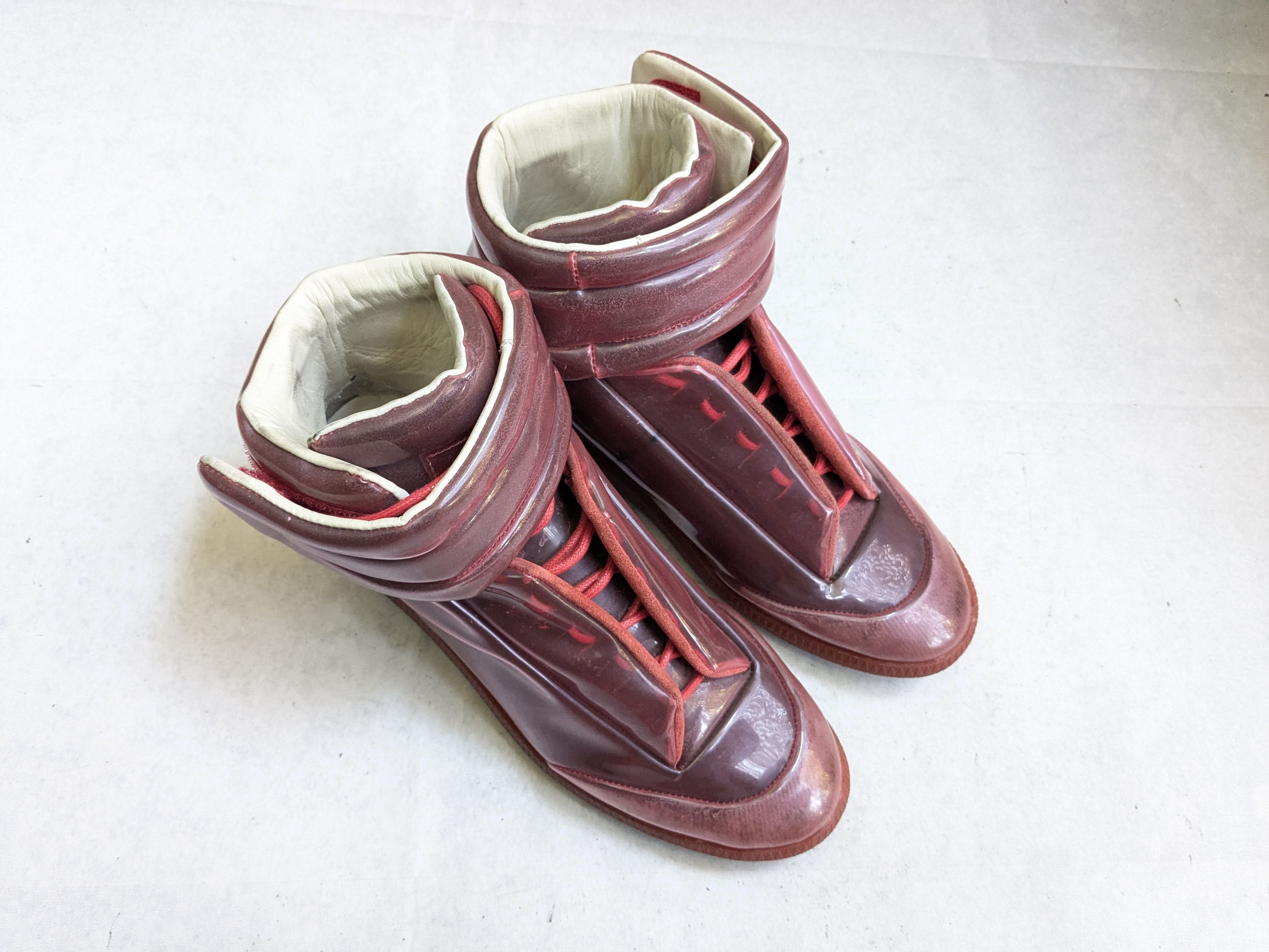 Maison Margiela Maison Margiela Future Sneakers Red PVC 9 42 High Tops Size US 9 / EU 42 - 4 Thumbnail