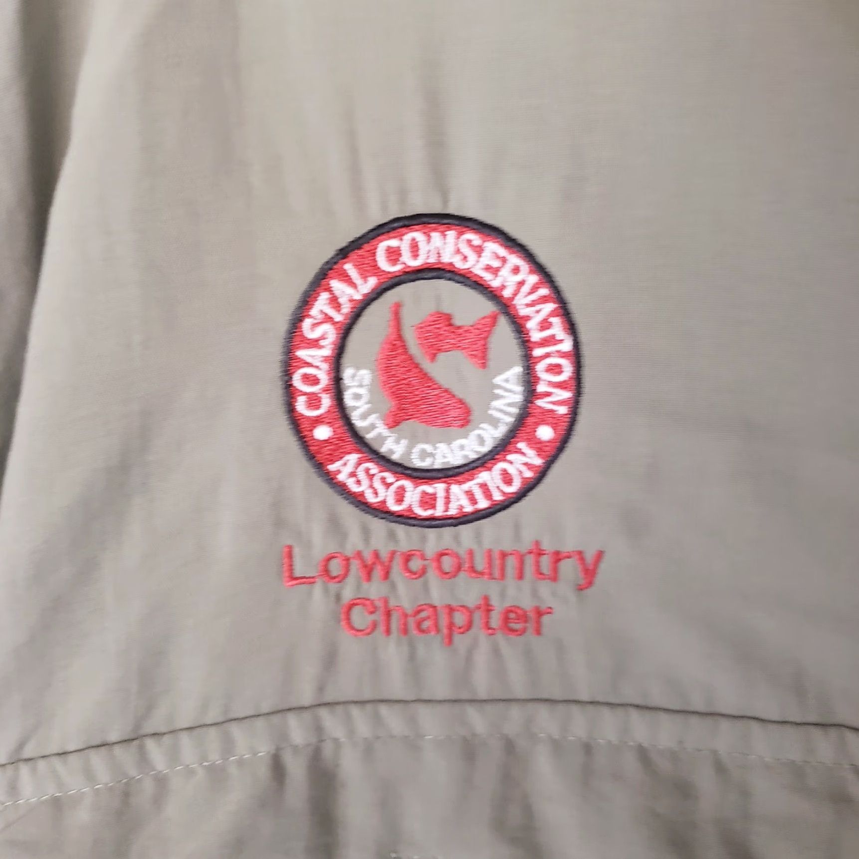 Vintage Columbia PFG Coastal Conservation Association Shirt Men 2XL Khaki Button-Up Short Sleeve Size US XXL / EU 58 / 5 - 6 Thumbnail