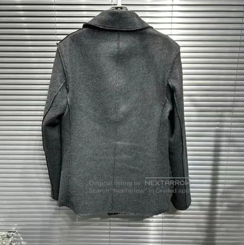 Lanvin Lanvin Men's Wool Peacoat in Deep Grey . Size US S / EU 44-46 / 1 - 2 Thumbnail
