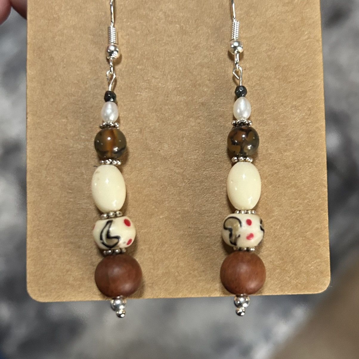 Handmade Handcrafted elegant vintage bead dragon vein earrings Size ONE SIZE - 3 Thumbnail