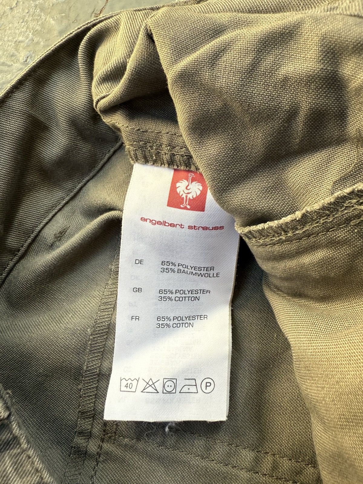 Loose fitting tactical cargos