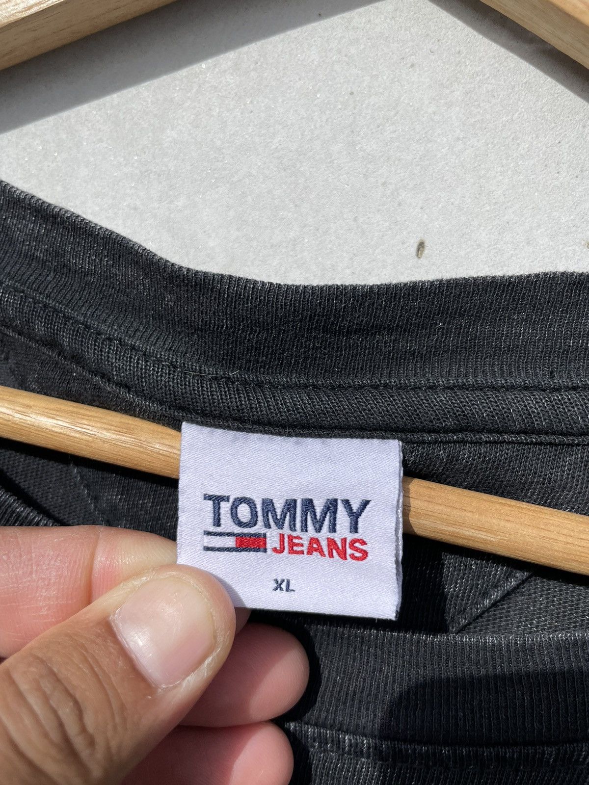Tommy Jeans RARE🔥 Tommy Jeans Longsleeve Shirt Size US XL / EU 56 / 4 - 5 Thumbnail