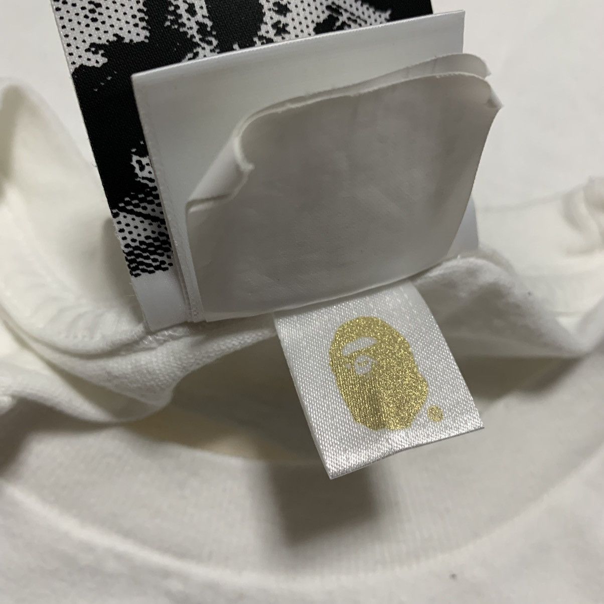 Bape Bape Large Shadow Graphic White Tee A Bathing Ape Size US L / EU 52-54 / 3 - 9 Thumbnail