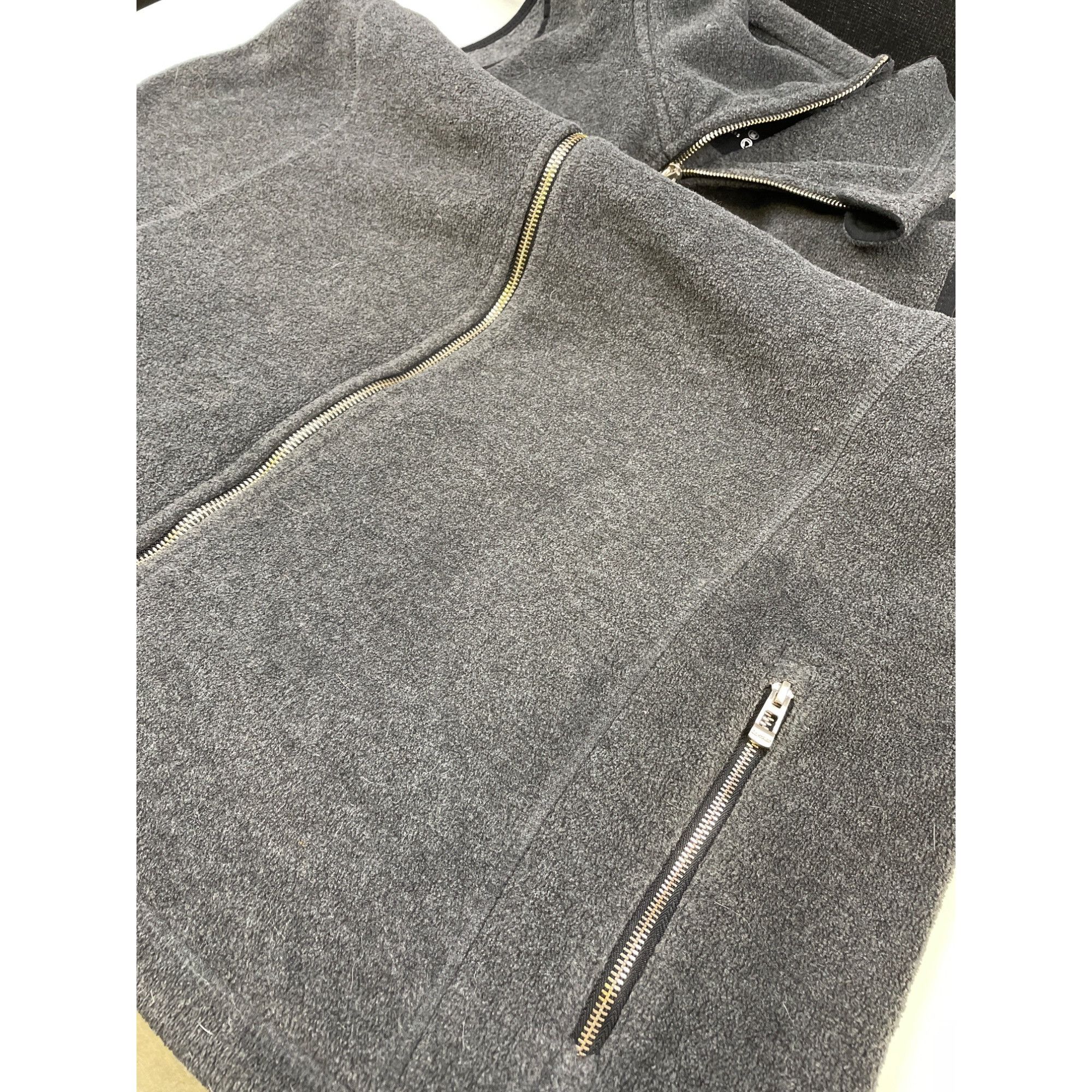Calvin Klein Calvin Kliein Women's Gray Zipper Up Vest / Sweater Fleece S Size 3XL / US 20-22 - 8 Thumbnail