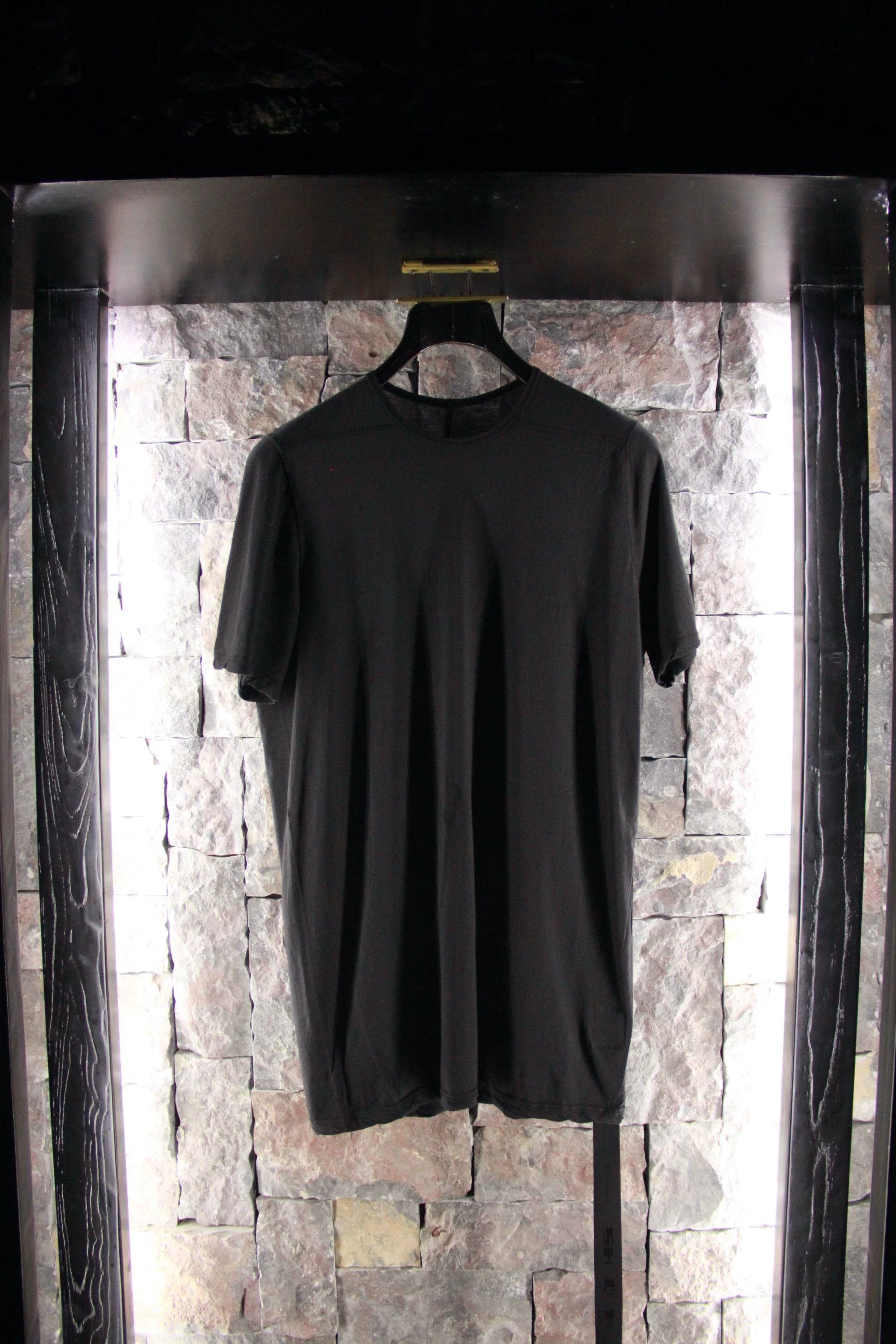 Rick Owens Rick Owens Black Short Sleeve Shirts Men m Size US M / EU 48-50 / 2 - 1 Thumbnail